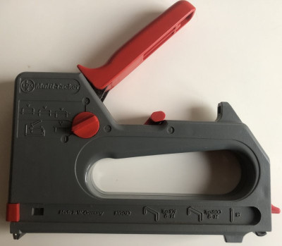 LUX MULTI-TACKER LUX MULTI-TACKER